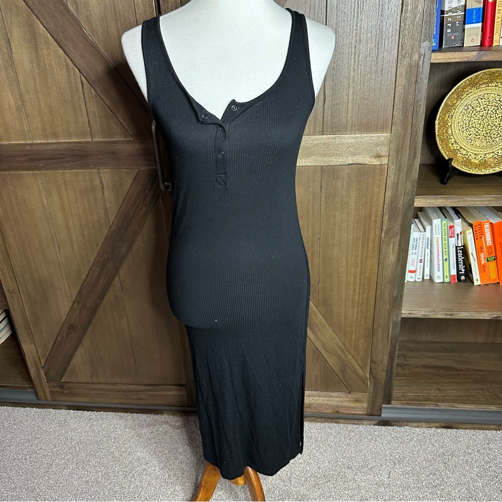 Ripe Charcoal Ribbed Knit Dress 🤍